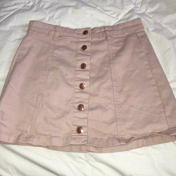 Forever 21 Dresses & Skirts - Button down pink forever 21 skirt